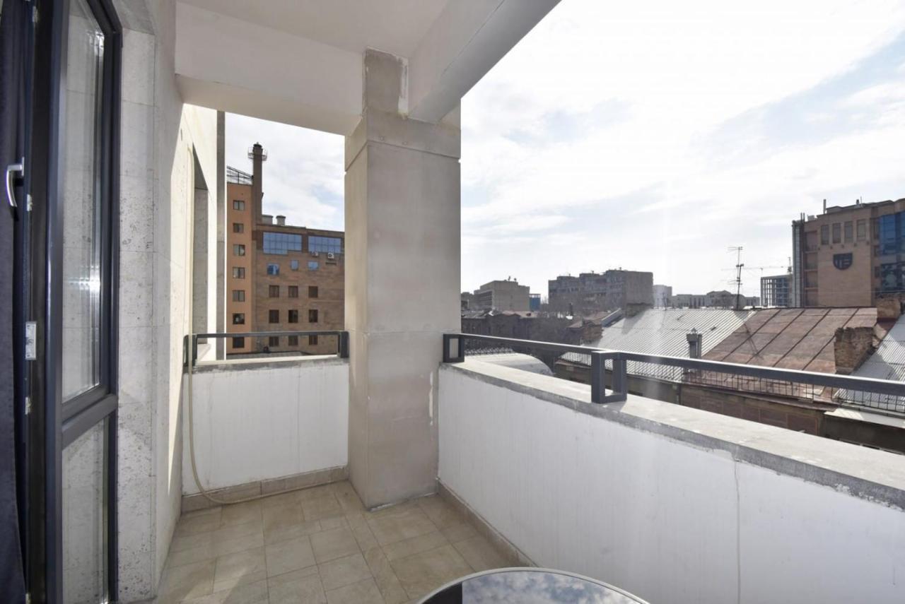 Rent Inn Yerevan On Koghbaci Street Exterior foto