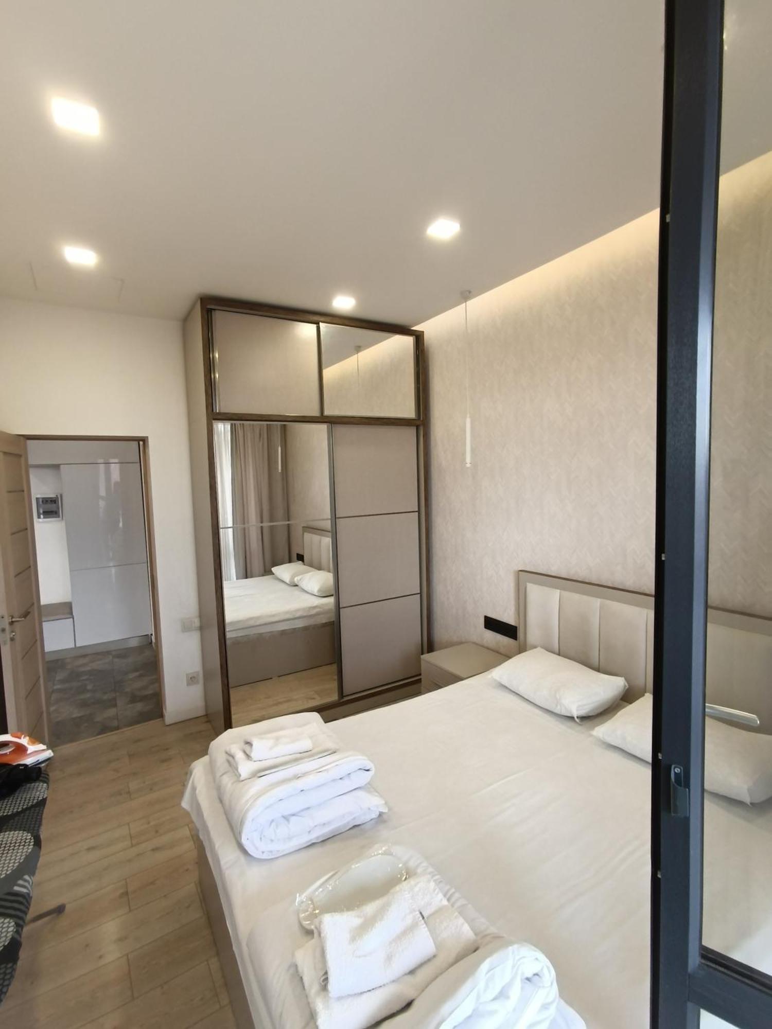 Rent Inn Yerevan On Koghbaci Street Exterior foto