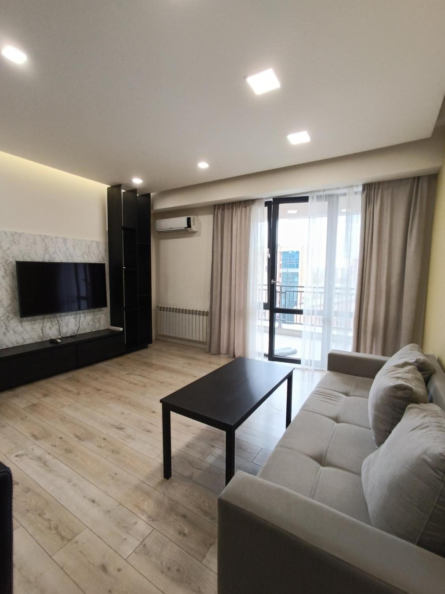 Rent Inn Yerevan On Koghbaci Street Exterior foto